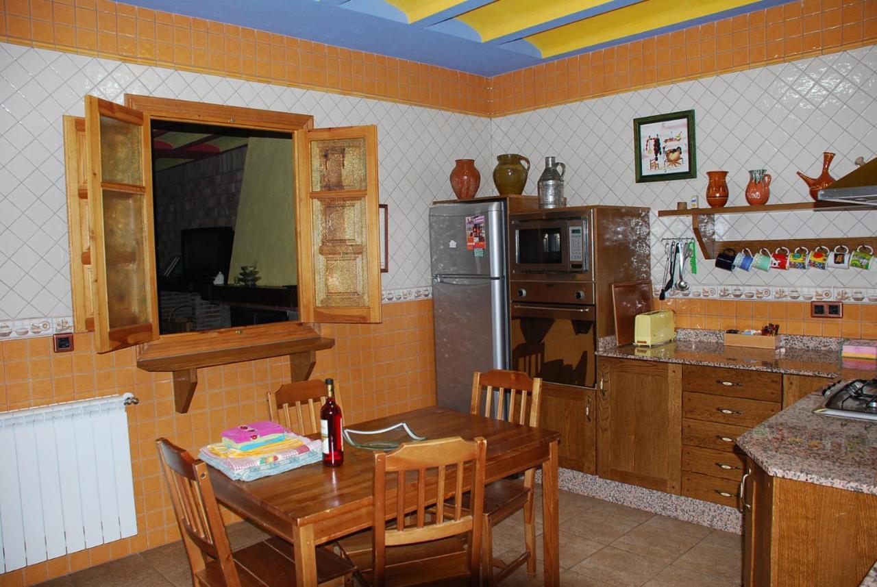 Villamalea Casa Rural Rio Cabriel מראה חיצוני תמונה