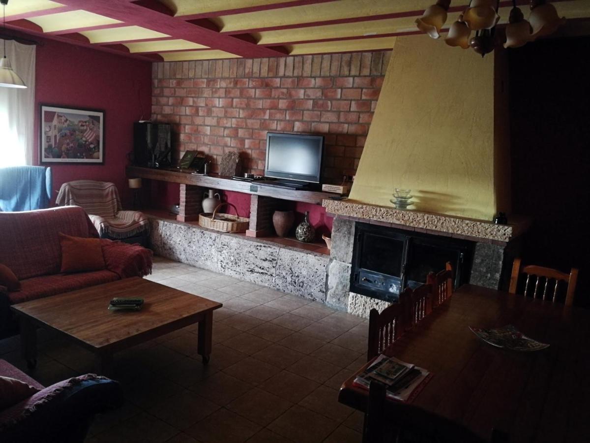 Villamalea Casa Rural Rio Cabriel מראה חיצוני תמונה